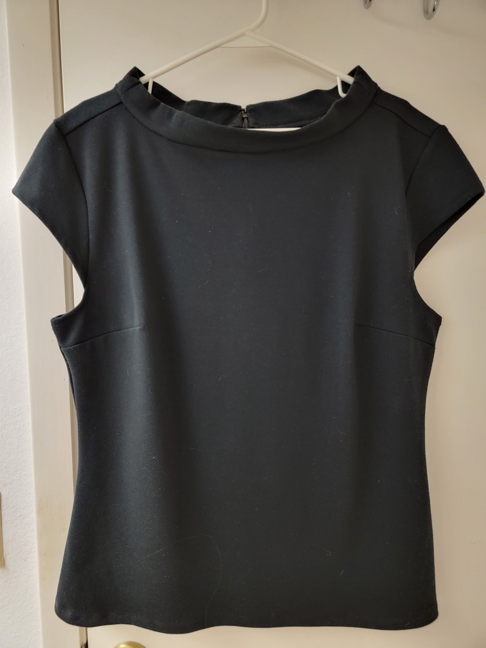 New York & Company Black Cap Sleeve Mod Retro Mock Neck Top!